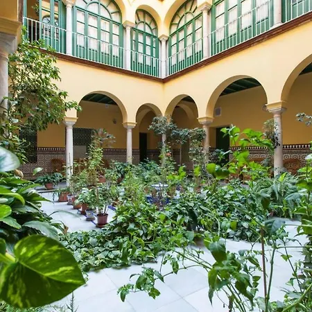 Loft Con Encanto En Casa Palacio Junto Catedral Wifi Seville